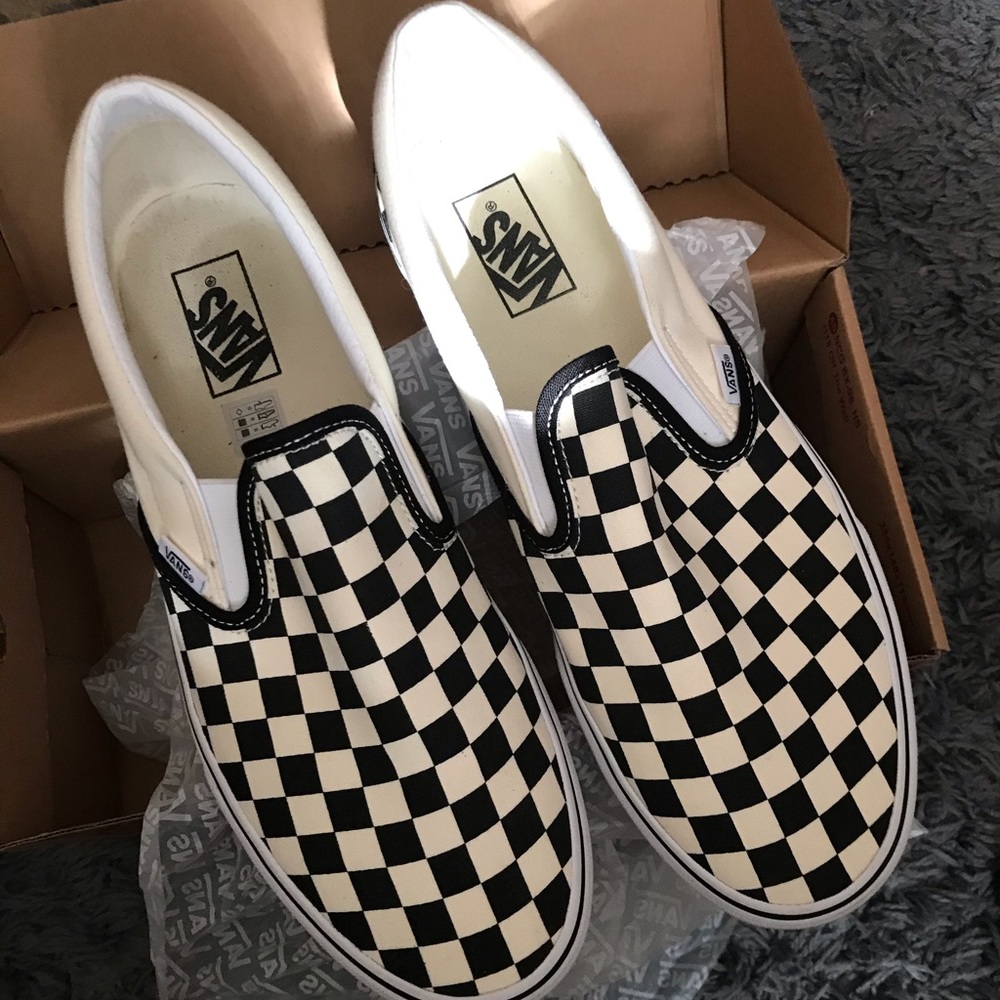 Vans checkered size 11